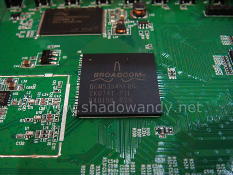 dir320_06 DIR-320 - Innards