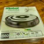 The packaging of the iRobot Roomba 560