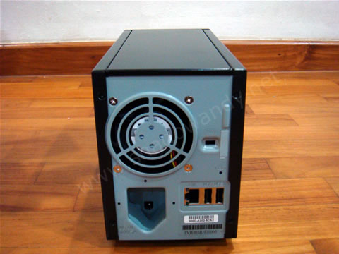 readynasduo05 ReadyNAS Duo - Rear